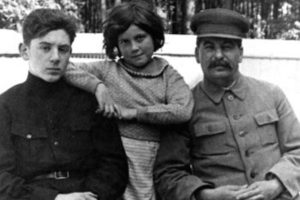 Иосиф Сталин биография
