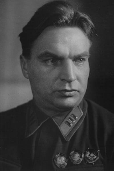 Чкалов Валерий Павлович. Валерий Чкалов биография. Летчик Валерий Чкалов. Чкалов в 1938 г.